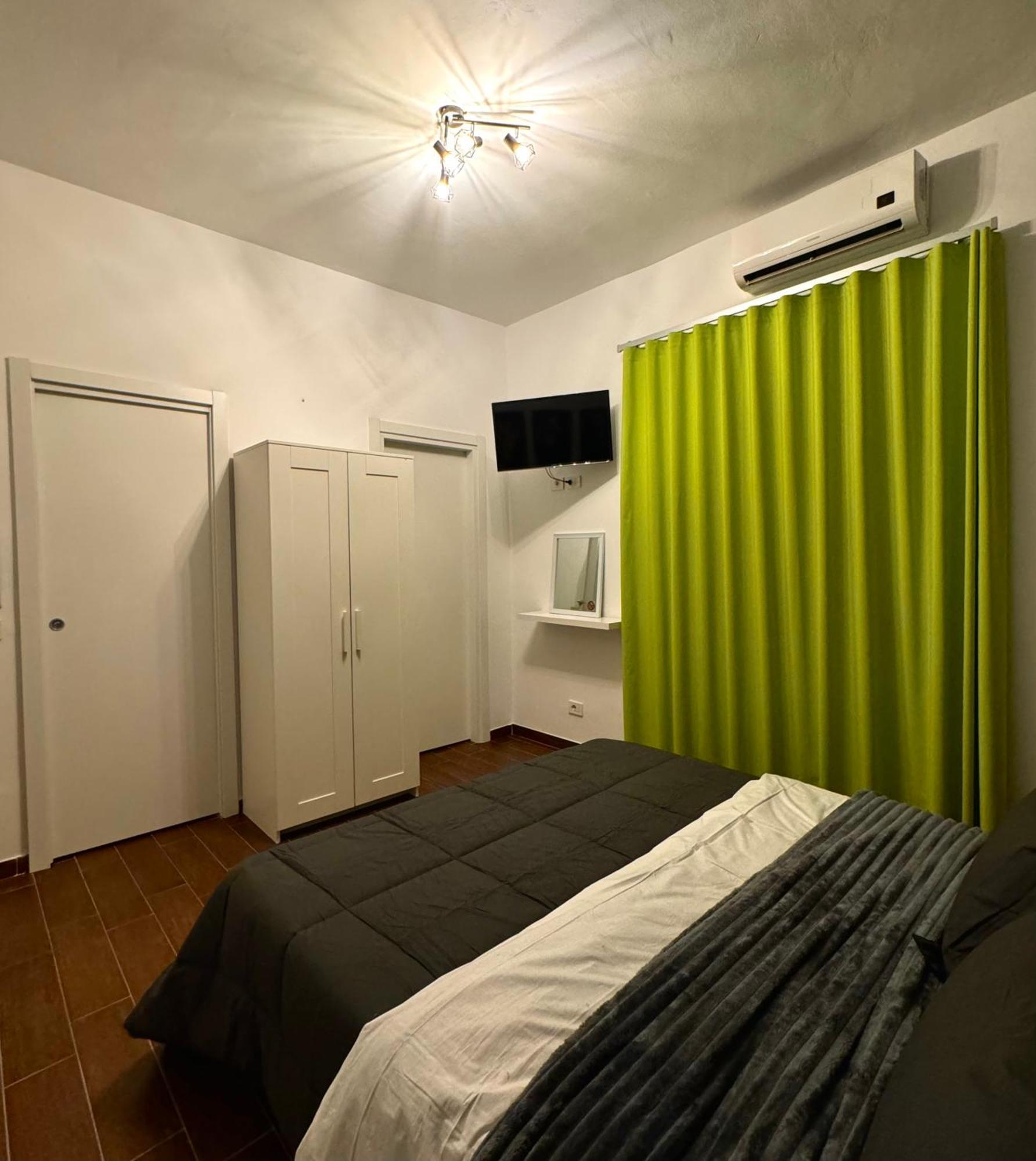 레조디칼라브리아 Enotria Bnb B&B 외부 사진