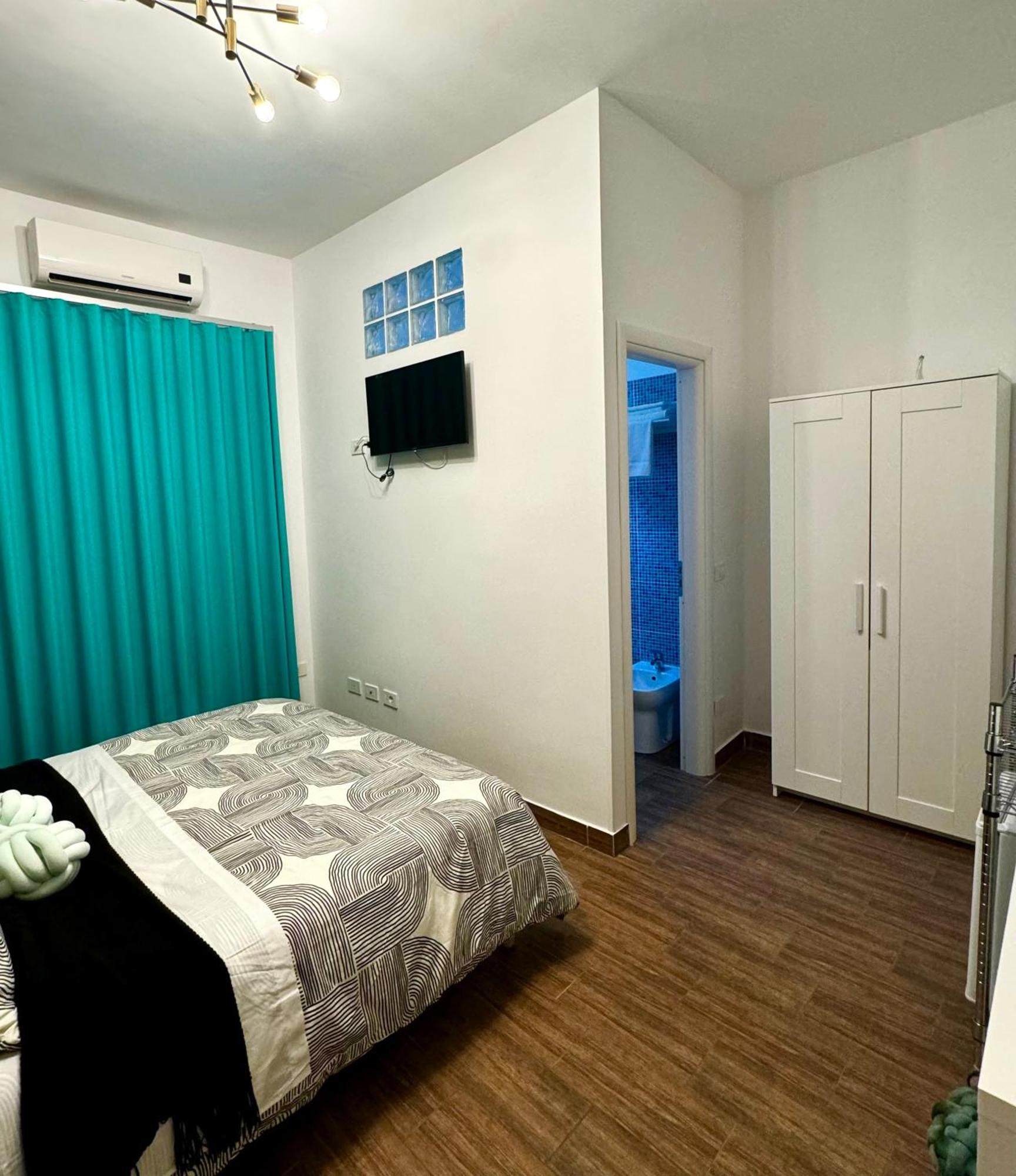 레조디칼라브리아 Enotria Bnb B&B 외부 사진